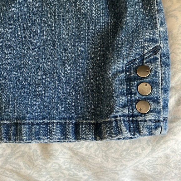 Gloria Vanderbilt Women's Capri Jeans  Sparkly Pocket Details Size 8 - Picture 4 of 10